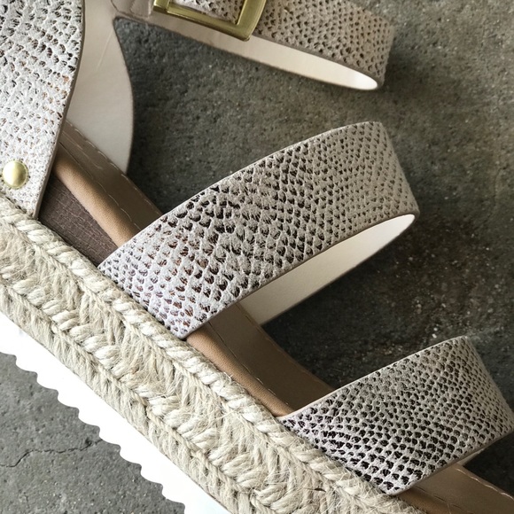 Soda Bryce Snake Print Espadrille Platform Sandals - Picture 4 of 10